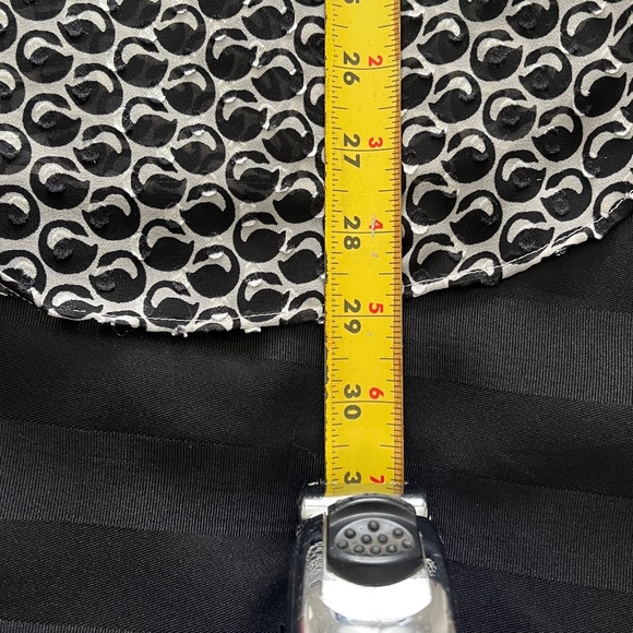 Ann Taylor Tunic/Blouse - Size L -Black and White - Picture 9 of 14